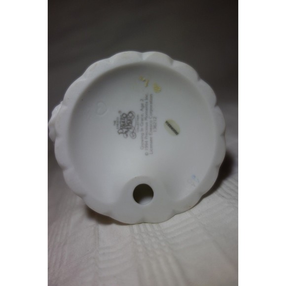 Precious Moments Growing in Grace Age 2 Blonde Girl with Blocks 1994 - 136212 - Picture 10 of 12